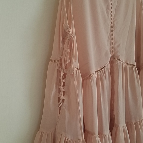 Torrid sheer blush top size 2 - Picture 3 of 4